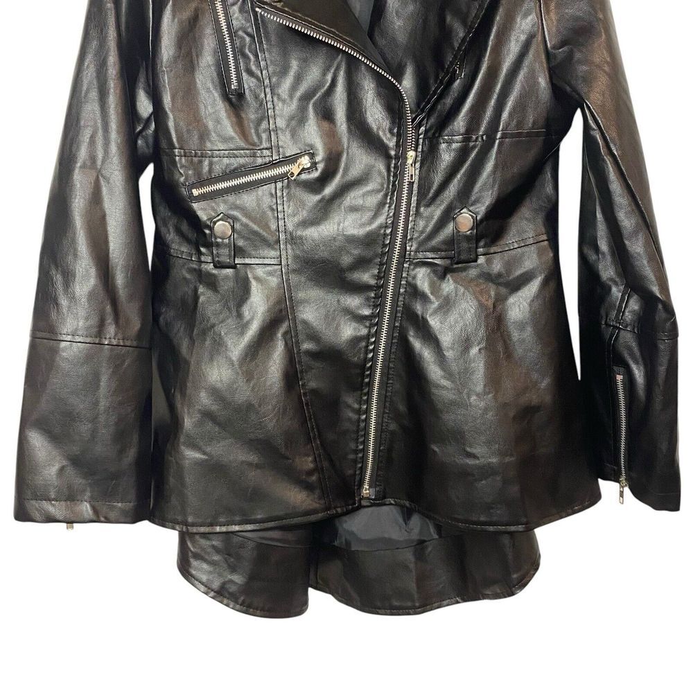 Vegan Leather Size Medium Women's Jacket Flare Back‎ With Zippers Biker Mob wife - Picture 3 of 6